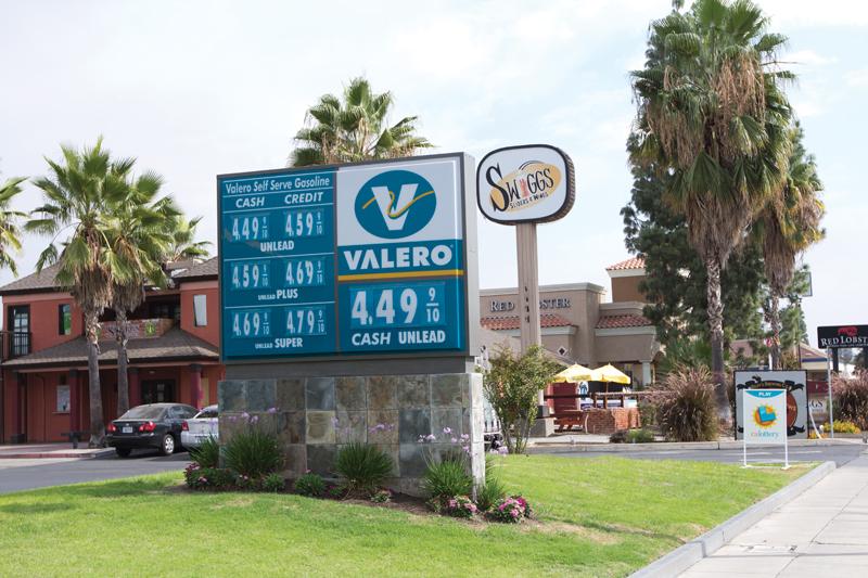 Within one week, Bulldog Gas & Market’s Valero gas spiked up by 35 cents. Employees are notified from Valero on a daily basis to change prices. 
Roe Borunda / The Collegian