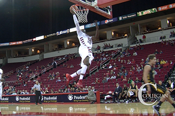 Men's Basketball: 'Dogs win big in preseason match