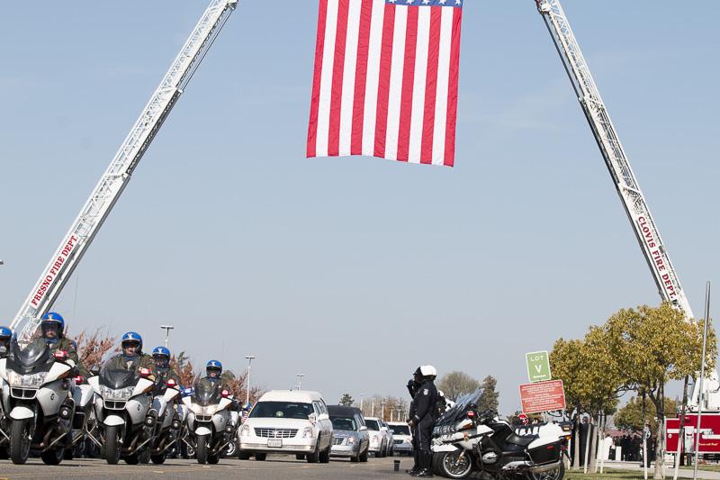 Memorial for two fallen CHP officers draws thousands