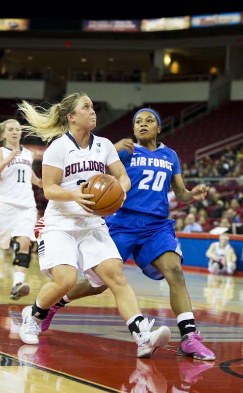 Fresno State senior Taylor Thompson makes her way to the basket in the Bulldogs victory over the Air Force Falcons. Photo by Katie Eleneke/The Collegian