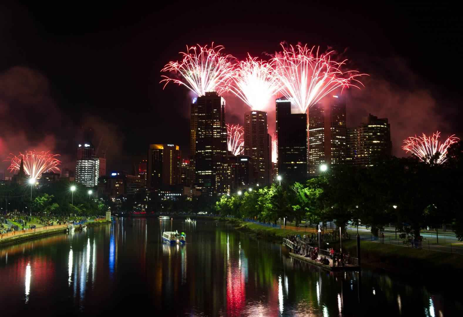  Bai Xue/Xinhua/ Zuma Press ”¢ TNS
People watch the New Year’s Eve fireworks as part of New Year’s Eve celebrations at the riverside of Yarra River in Melbourne, Australia, Monday, December 31, 2012. 