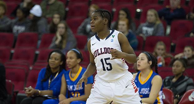 Fresno State junior guard Shauqunna Collins scored a game-high 24 points in her teams first victory at Wyoming. (Darlene Wendels/The Collegian)