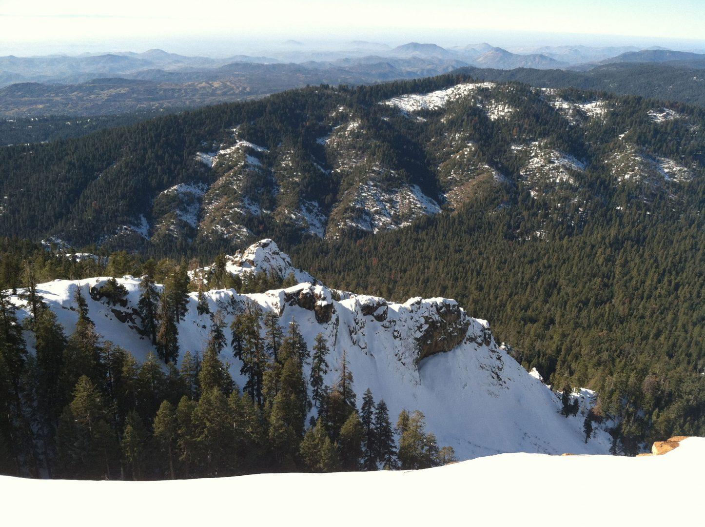 Redwood Canyon, one of the worlds largest giant sequoia grove and the San Joaquin Valley as seen from the summit of Big Baldy located on the western edge of Kings Canyon National Park.

(Marek Warszawski/TNS)