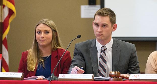 ASI President Abigail Hudson and Executive Vice President Nicholas Stephens during Wednesday’s student senate meeting. (Paul Schlesinger, The Collegian)