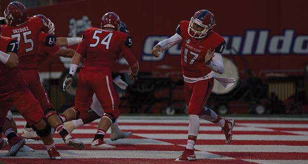 Fresno State redshirt sophomore quarterback Zack Greenlee threw for a career-high 285 yards and six touchdowns in the Bulldogs’ 42-14 road victory at Hawaii Saturday night. (Darlene Wendels/The Collegian)