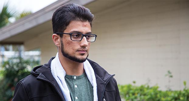 Muslim+Student+Association+President+Zakee+Naqvi+shares+his+thoughts+on+the+travel+ban+at+the+Fresno+State+campus+on+Feb.+5%2C+217.+%28Khone+Saysamongdy%2FThe+Collegian%29
