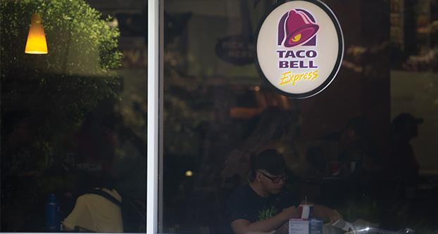 Students eat lunch at the Taco Bell in the University Center at Fresno State on Aug. 25, 2017. The Taco Bell was announced to close down at the end of spring 2017 semester but remains open. (Daniel Avalos/The Collegian)