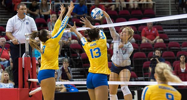 Fresno States outside hitter Brielle Hefner attempts a kill during the match against San Jose State on Sept. 30, 2017 at the Save Mart Center. (Alejandro Soto/ The Collegian)