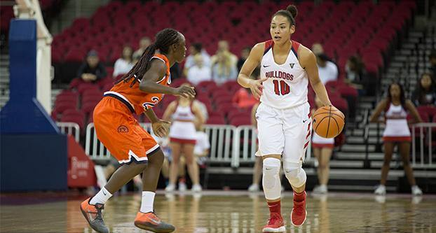 Junior point guard Candice White playing against Fresno Pacific at the Save Mart Center on Nov. 3, 2017. (Daniel Avalos/ The Collegian). 