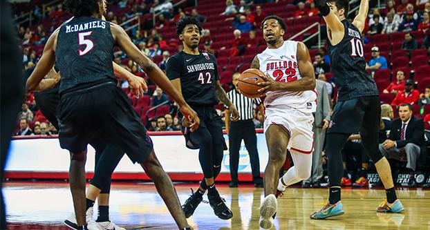 Senior guard Ray Bowles Jr. drives the ball past San Diego State on Feb. 6, 2018 at the Save Mart Center. (Alejandro Soto/ The Collegian) 