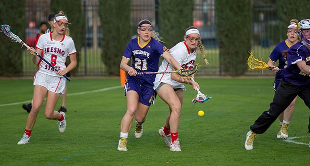 Fresno State women’s Lacrosse team lost 12-9 to University at Albany at home on March 17, 2018.
(Benjamin Cruz/The Collegian)