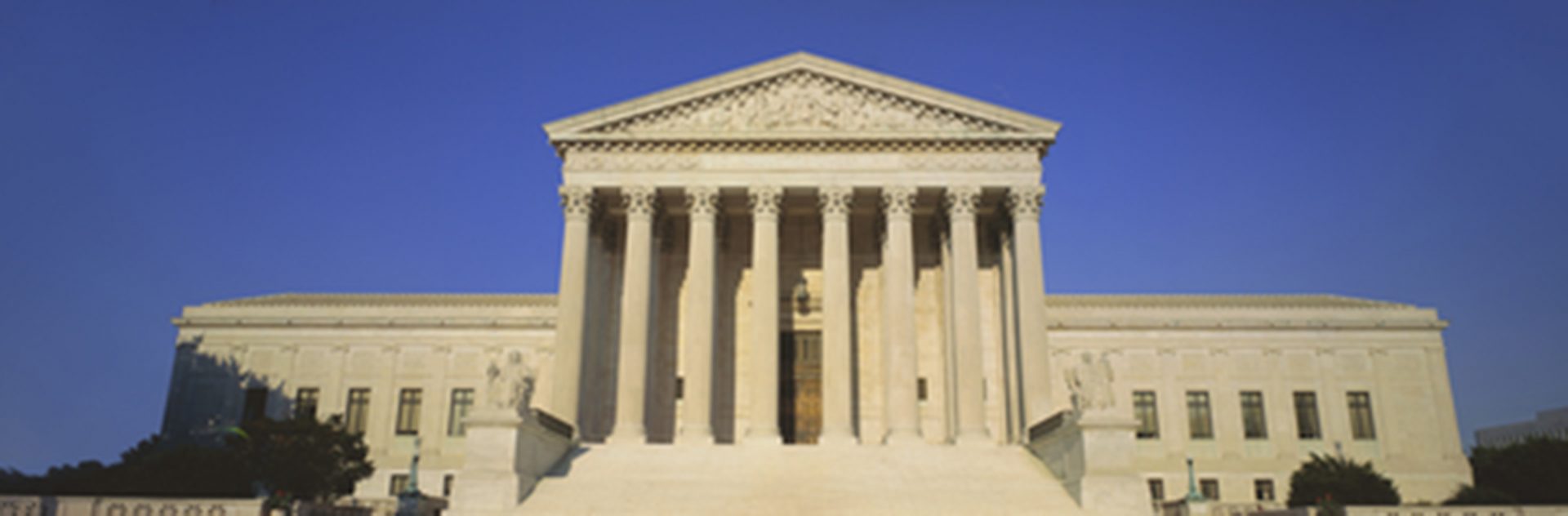 U.S.+Supreme+Court+Building+%28Dreamstime%2FTNS%29