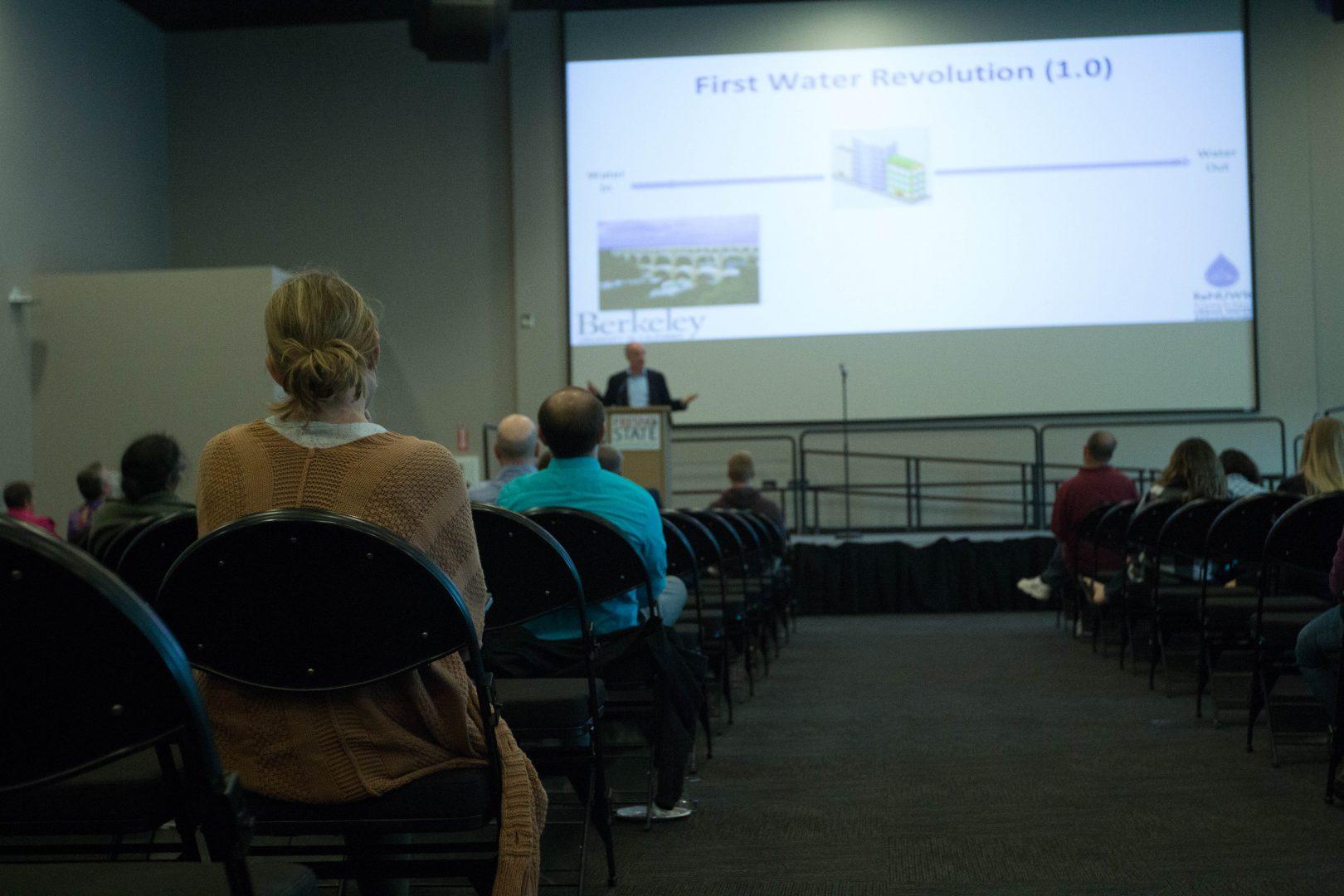 David Sedlak delivers a lecture in the North Gym at Fresno State on water consumption, usage, and preservation on April 12, 2018. (Aly Honore/The Collegian)