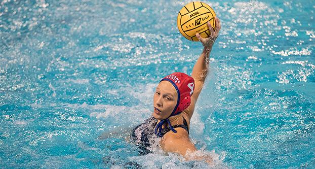 Freshman Callie Woodruff attempts to score a point for the ‘Dogs. She leads the water polo team with 29 goals and 36 points. (Fresno State Athletics) 