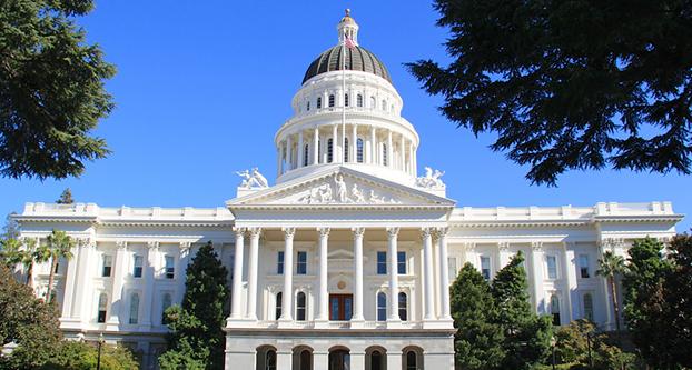 California State Capital (Daveynin/Flickr)
