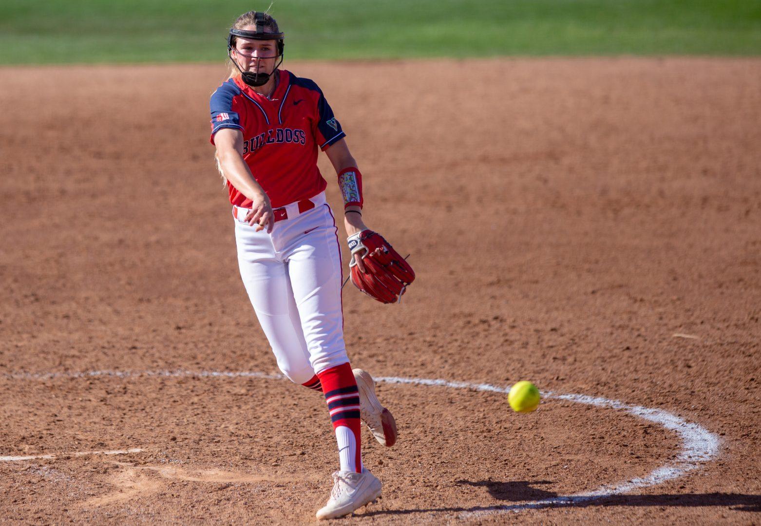 Fresno State freshman Danielle Lung throws a pitch during the Bulldogs’ 5-3 victory
over CSU Bakersfield in the Fresno State Invitational at Margie Wright Diamond on March 31,
2019. (Jose Romo Jr./The Collegian).