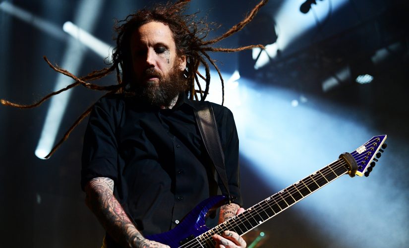 Brian+Welch+of+Korn+performs+on+stage+during+a+concert%2C+Friday+night+at+Blossom+Music+Center.+%28David+Dermer%2FSpecial+to+the+Plain+Dealer%29
