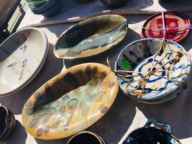  Ceramics Club showcased their student art at their monly sale on campus 
outside of the free speech platform steps on Wednesday, March 26, 2020.
By: Melodie Aubinelliot
