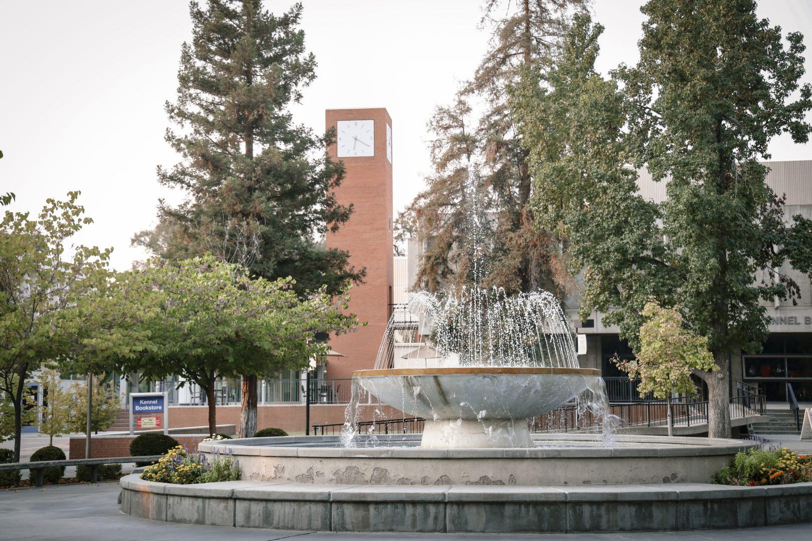 Fresno State Memorial Fountain. (Vendila Yang/The Collegian)