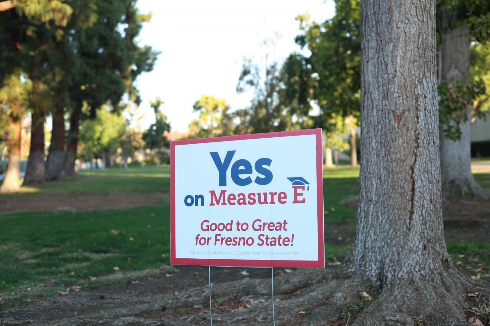 Fresno+County+residents+will+vote+on+Measure+E%2C+a+proposed+0.2%25+countywide+sales+tax+to+fund+Fresno+State+academics+and+athletics%2C+for+the+upcoming+General+Election.+%28Manuel+Hernandez%2FThe+Collegian%29
