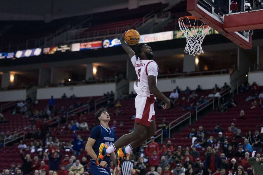 Fresno States Jordan Campbell dunks in the second half against Nevada on Feb. 24 at the Save Mart Center. 