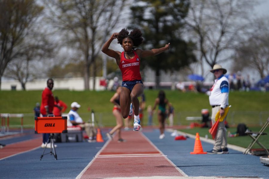 Queen Okoh competes at the Bulldog Classic on March 18. 