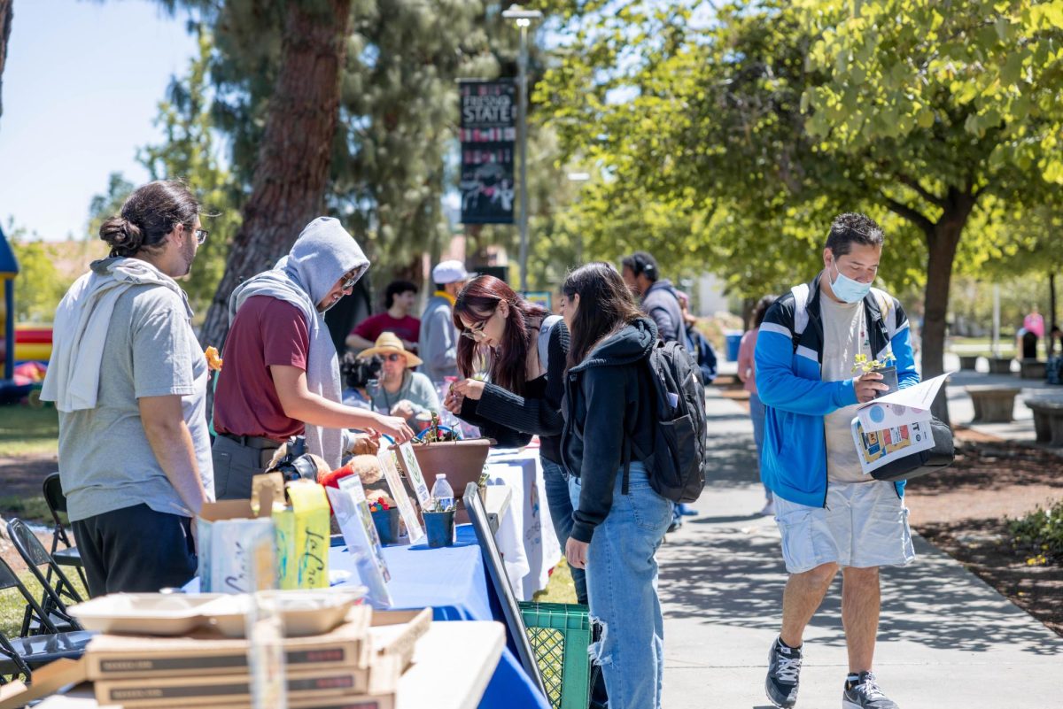 Fresno State students enjoy free mental health and anti-stress activities at the Raisin Our Spirits event hosted by The Collegian on May 6. 