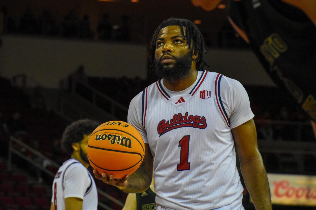 Amar Aguillard scores 30 points in his Fresno State debut. 