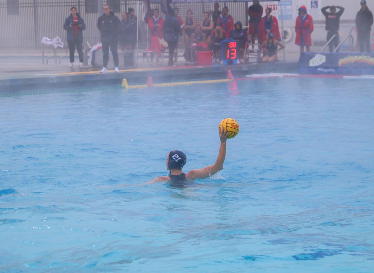 Bulldogs' attacker Kira Anderson looks to pass on the right side against the San Jose State Spartans on Jan. 18 at the Fresno State Aquatics Center. The 'Dogs split their weekend tournament in Berkeley, California.