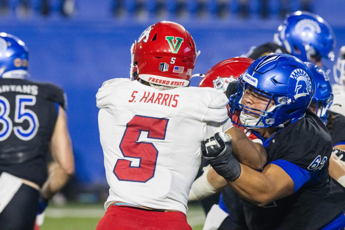 Nickelback Simeon Harris defending on the field in a game against San Jose State on Nov. 29, 2025.